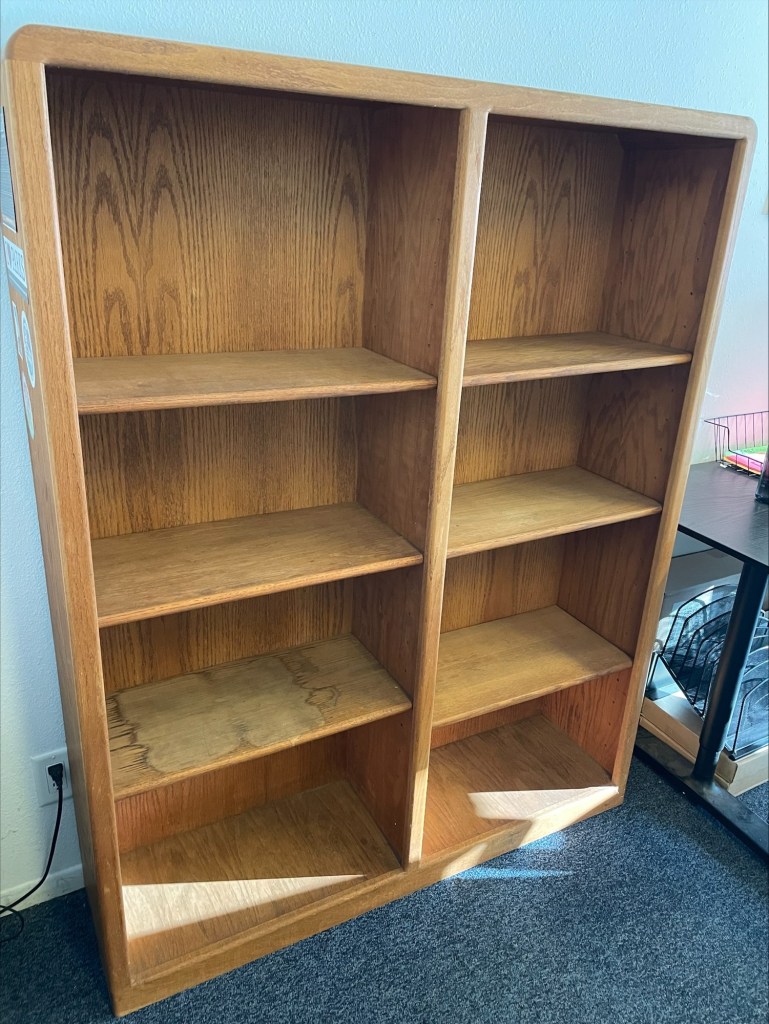 Wooden 4 shelf Bookshelf